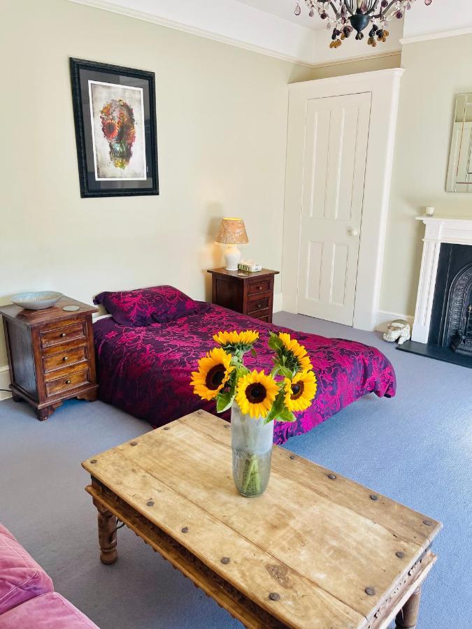Beautiful Private 2 Bedroom Suite In Mansion Home With Free Parking Brighton Kültér fotó